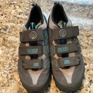 Bontrager Woman Mountain Race E-Soles Cycle/spinning Shoes 10